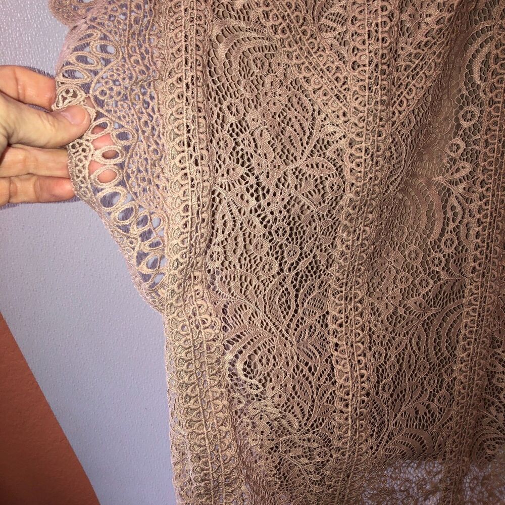 New Cable Gauge Womens Medium Champagne Lace Blouse Boho Top Shirt Size M - Picture 4 of 9
